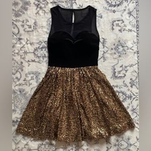 Guess | Size: XS | Dress